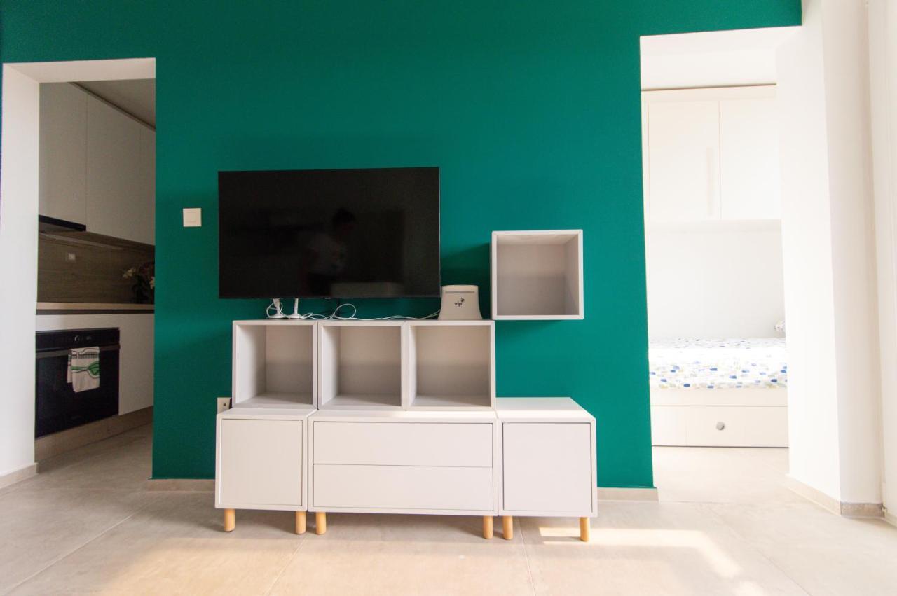 Studio Apartman Irma Cervar Porec Exterior photo
